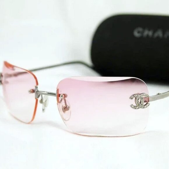 🍒 RARE Chanel Vintage Sunglasses Rhinestone CC Logo Rimless Gradient Iridescent - Picture 1 of 11